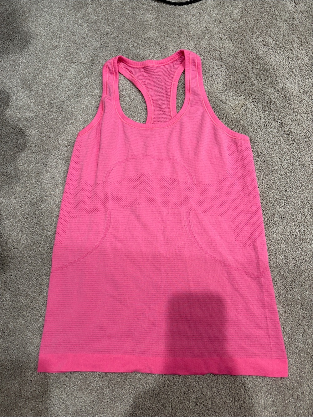 Like new Lululemon hot pink swiftly tech seamless Racerback Tank Top